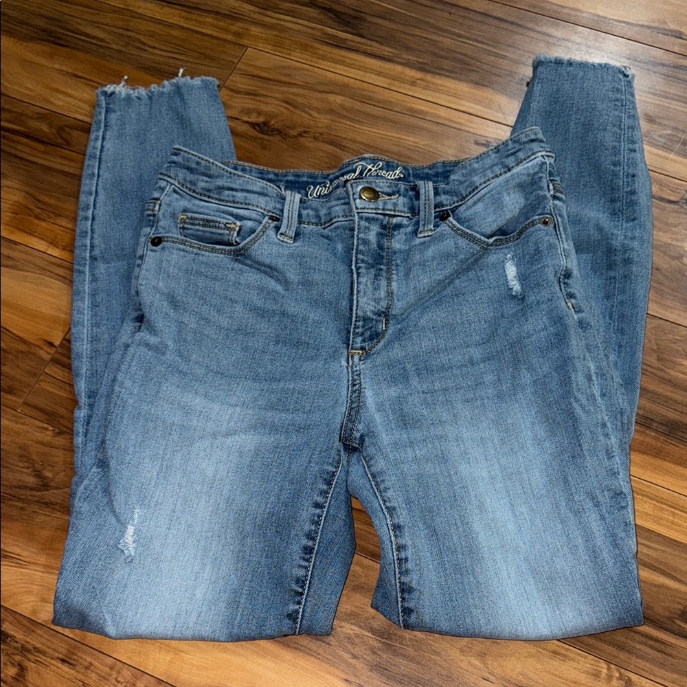 Universal Thread Blue Skinny Jeans